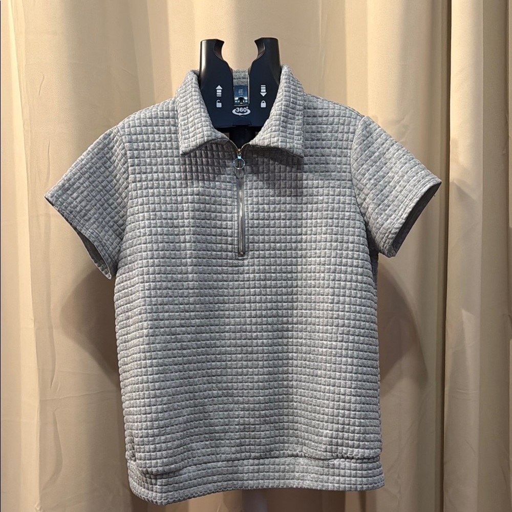 SHEIN Curve Gray quilted Shirt